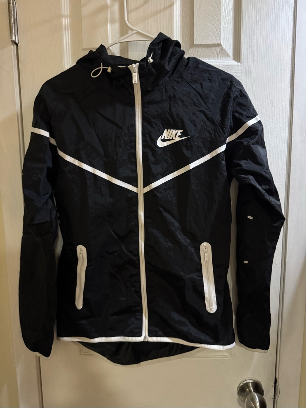 Nike Windrunner Hooded Running Jacket Black White Women’s Size S